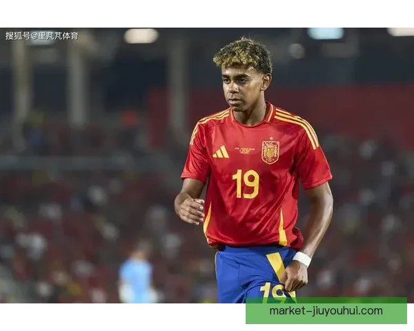 亚马尔凭出色表现荣膺科帕奖引发全球关注